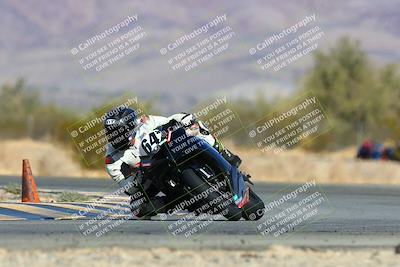 media/Jan-16-2022-CVMA (Sun) [[7f3d92989d]]/Race 2 Supersport Middleweight/